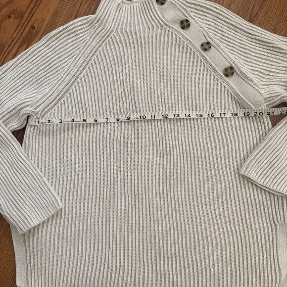 GAP Cream Ribbed Mockneck Raglan Sweater w/Asymetrical Button Accents - Picture 7 of 8